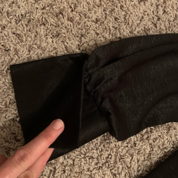 Blouse - Picture 4 of 6